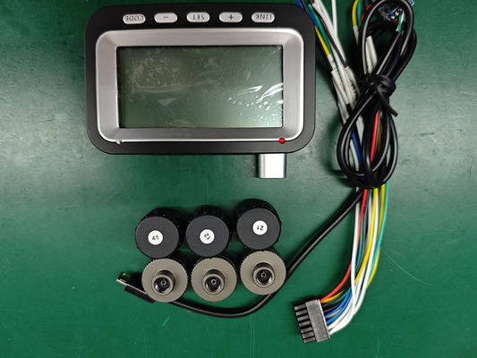 AHD 1080P Suporte ao nível de óleo e monitoramento da pressão dos pneus Gravador de vídeo de 8 canais MDVR para caminhão/veículo de logística