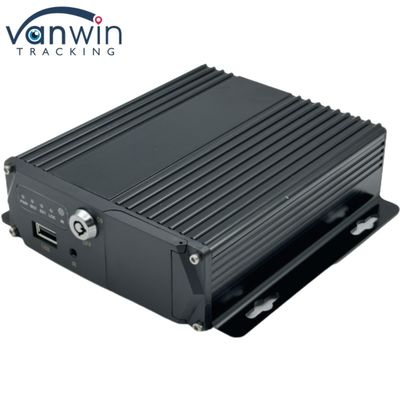 H.264 MNVR de 8 canais com WiFi 4G Opcional Veículo GPS Tracker para suporte ao veículo OEM